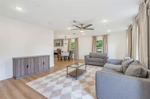 9710 Masterson St, Houston, TX 77029
