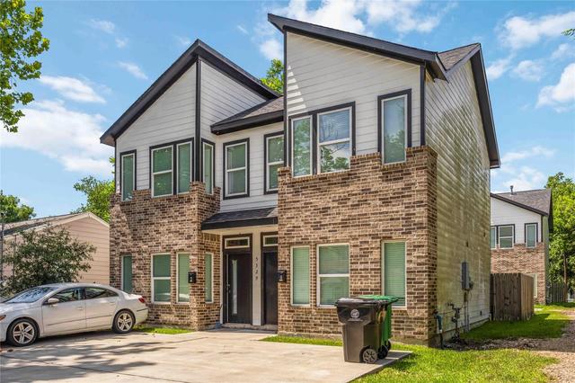 5329 Higgins St #A/B, Houston, TX 77033