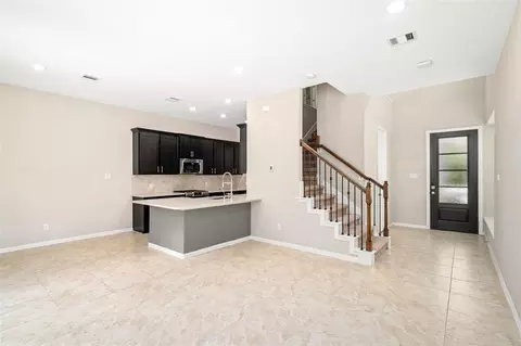 Living - 187 Moon Dance Ct, Conroe, TX 77304 photo 2 of 4