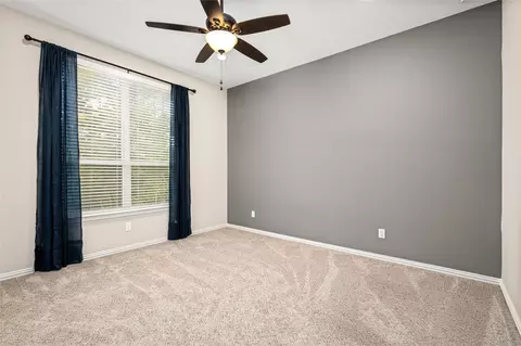 Bedroom - 187 Moon Dance Ct, Conroe, TX 77304 photo 4 of 7