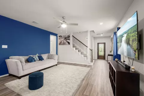 Entry Way - 17023 Winter Bent Pl, Conroe, TX 77385 photo 4 of 6
