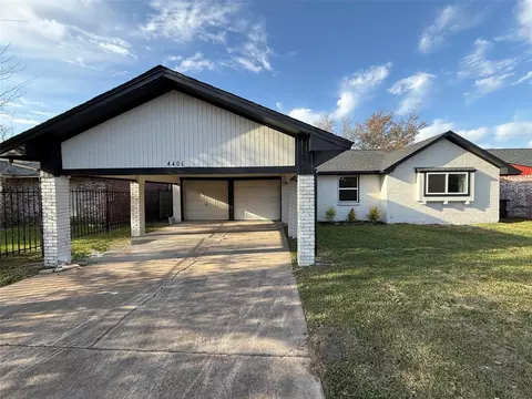 4406 Trafalgar Dr, Houston, TX 77045
