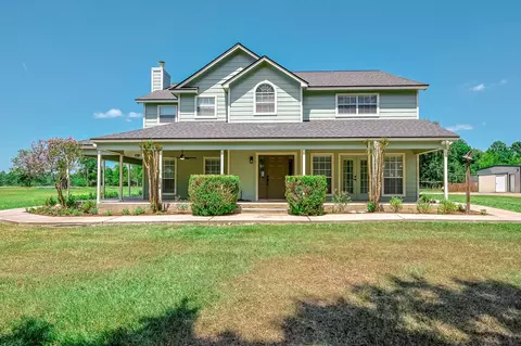 1066 Tafelski Rd, New Waverly, TX 77358