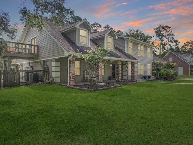 1255 E Pineshadows Dr, Sour Lake, TX 77659