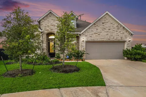 2103 Kishu Mandarin Trl, Richmond, TX 77406