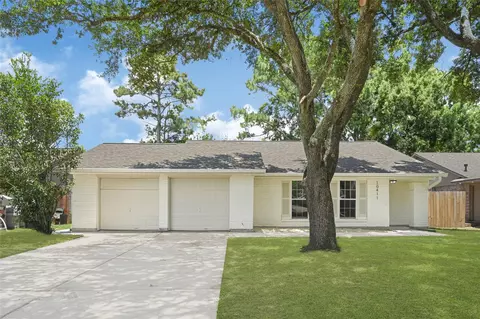 10411 Sagewillow Ln, Houston, TX 77089