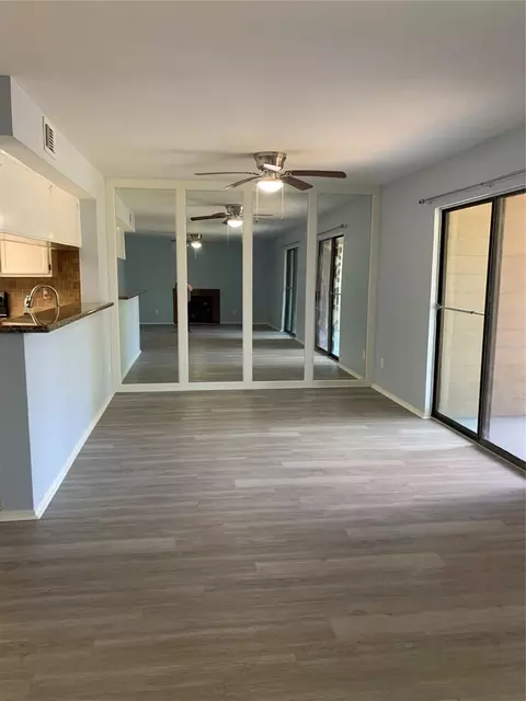 14911 Wunderlich Dr #1013, Houston, TX 77069