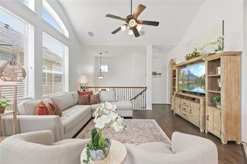 12214 La Strada St, Richmond, TX 77406