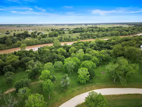 32919 Southern Manors Dr, Fulshear, TX 77441
