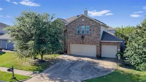 3903 Hunters Trl, Baytown, TX 77521