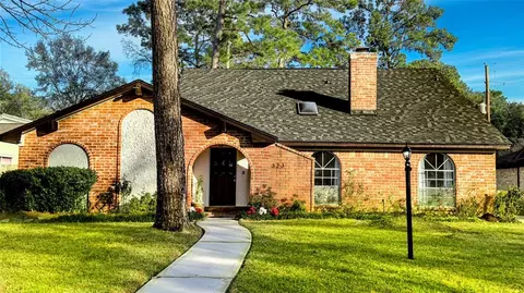 323 Enchanted Trail Dr, Spring, TX 77388 photo 1