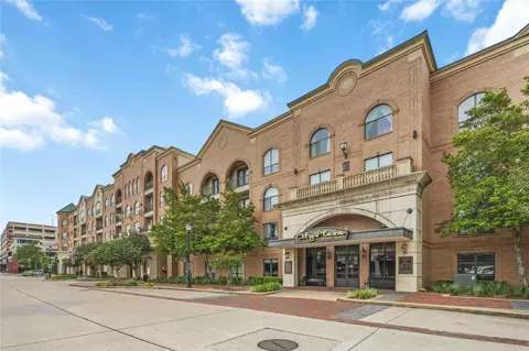 2299 Lone Star Dr #327, Sugar Land, TX 77479