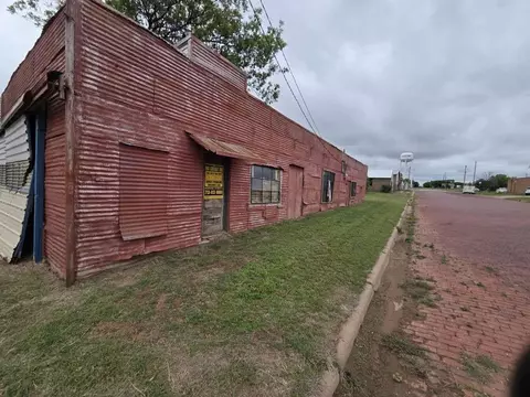 Other - 204 E Bryan Ave, Electra, TX 76360 photo 4 of 4