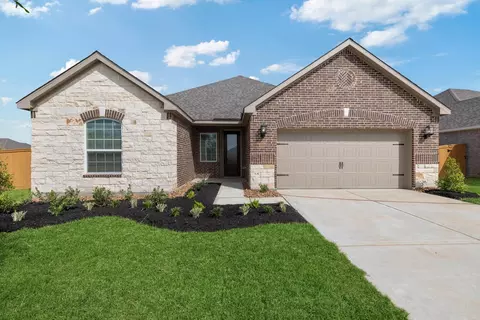 14008 Starboard Reach Dr, Santa Fe, TX 77510