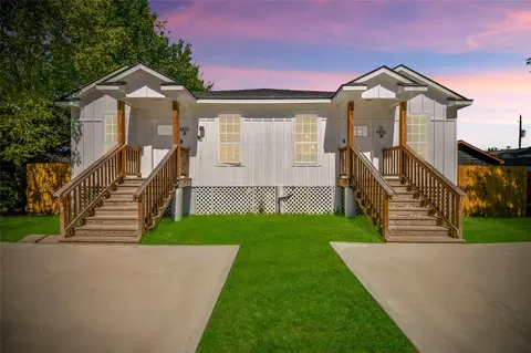 4615 Collingsworth St #AB, Houston, TX 77026