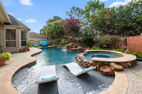 4402 Eden Point Ln, Katy, TX 77494