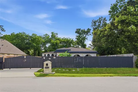 9403 Spaulding St, Houston, TX 77016