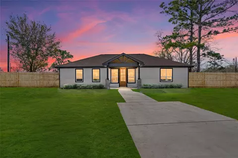 4654 N Teague St, Rosharon, TX 77583
