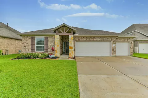 6304 Firewood Dr, League City, TX 77573