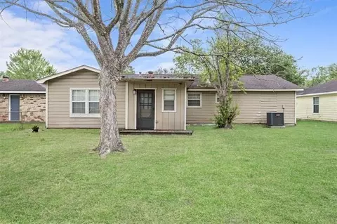 8155 San Diego, Beaumont, TX 77708