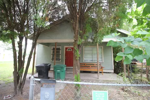5352 Bell St, Houston, TX 77023