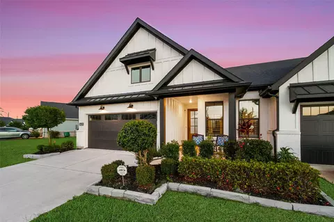 6439 Pomegranate Blossom Dr, Katy, TX 77493