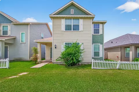 10876 S Lake Mist Ln, Willis, TX 77318