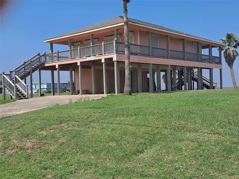 2281 County Road 230, Sargent, TX 77414