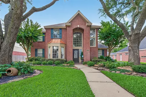 5807 Pendelton Place Dr, Sugar Land, TX 77479