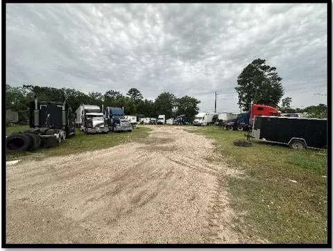4910 Treaschwig Road Rd, Spring, TX 77373 photo 4