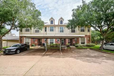 2710 Grants Lake Blvd #K4, Sugar Land, TX 77479