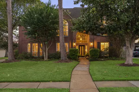 16211 Harvest Summer Ct, Houston, TX 77059