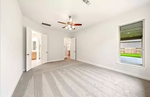 Bedroom - 454 Lontano Path, Willis, TX 77318 photo 3 of 6
