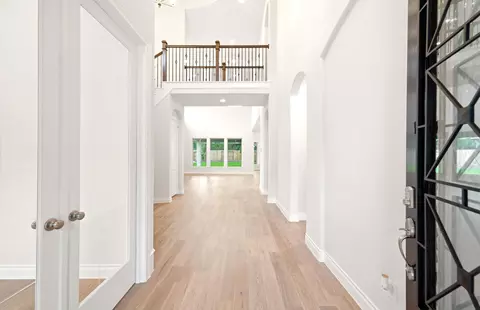 Entry Way - 454 Lontano Path, Willis, TX 77318 photo 1 of 4