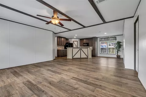 9529 Cypress Dr, Willis, TX 77318