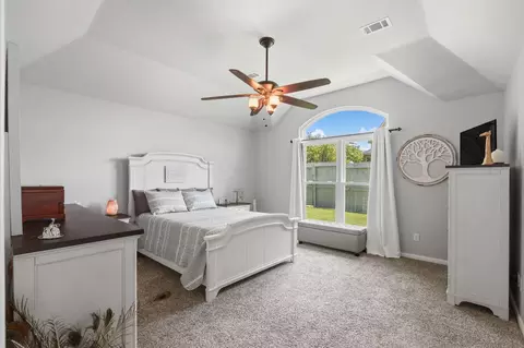 Bedroom - 103 Cove Pl, Montgomery, TX 77356 photo 1 of 3