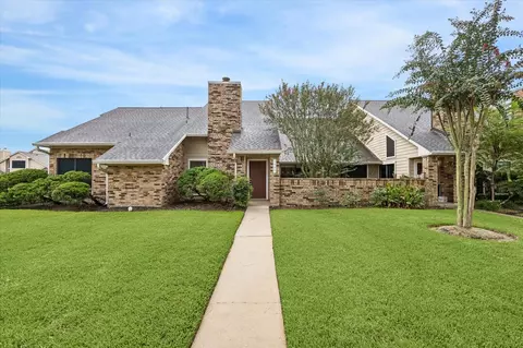 1480 Gemini St, Houston, TX 77058