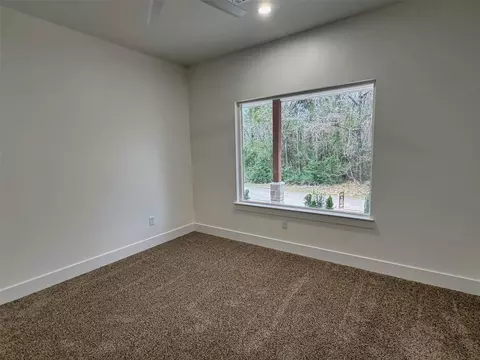 Bedroom - 410 Coast Loop, Trinity, TX 75862 photo 2 of 4