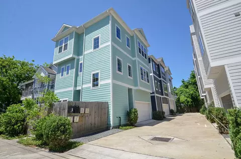 204 Burr St #G, Houston, TX 77011