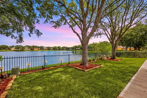 25826 Riverside Creek Dr, Richmond, TX 77406