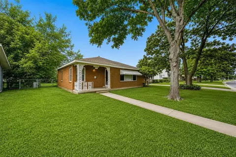2210 2nd St, Galena Park, TX 77547