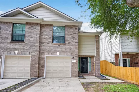 4502 Mallow Unit A B St, Houston, TX 77051