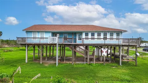 2205 Front Ave, Port Bolivar, TX 77650