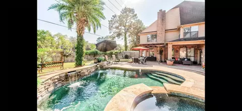 8427 Pheasant Glen Dr, Spring, TX 77379