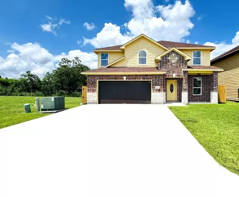 11206 Beverley Park St, Sugar Land, TX 77498