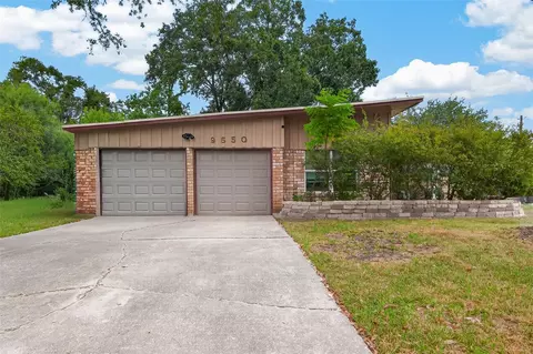 9550 Fairdale Ln, Houston, TX 77063