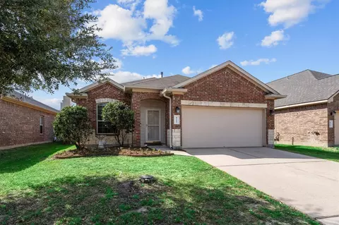 8911 Finnery Dr, Tomball, TX 77375