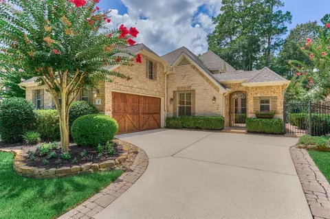 42 Carlyle Pl, The Woodlands, TX 77382