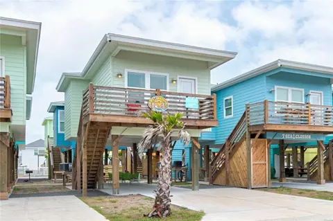 1924 S 11th St #8, Port Aransas, TX 78373