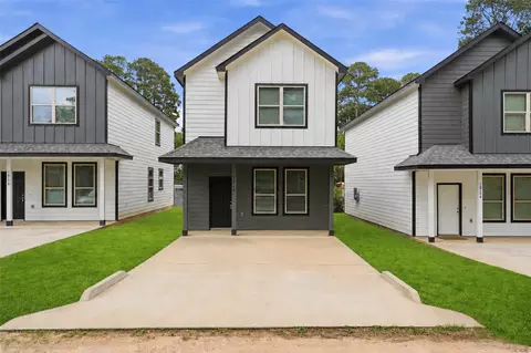 10176 Barberry St, Willis, TX 77318